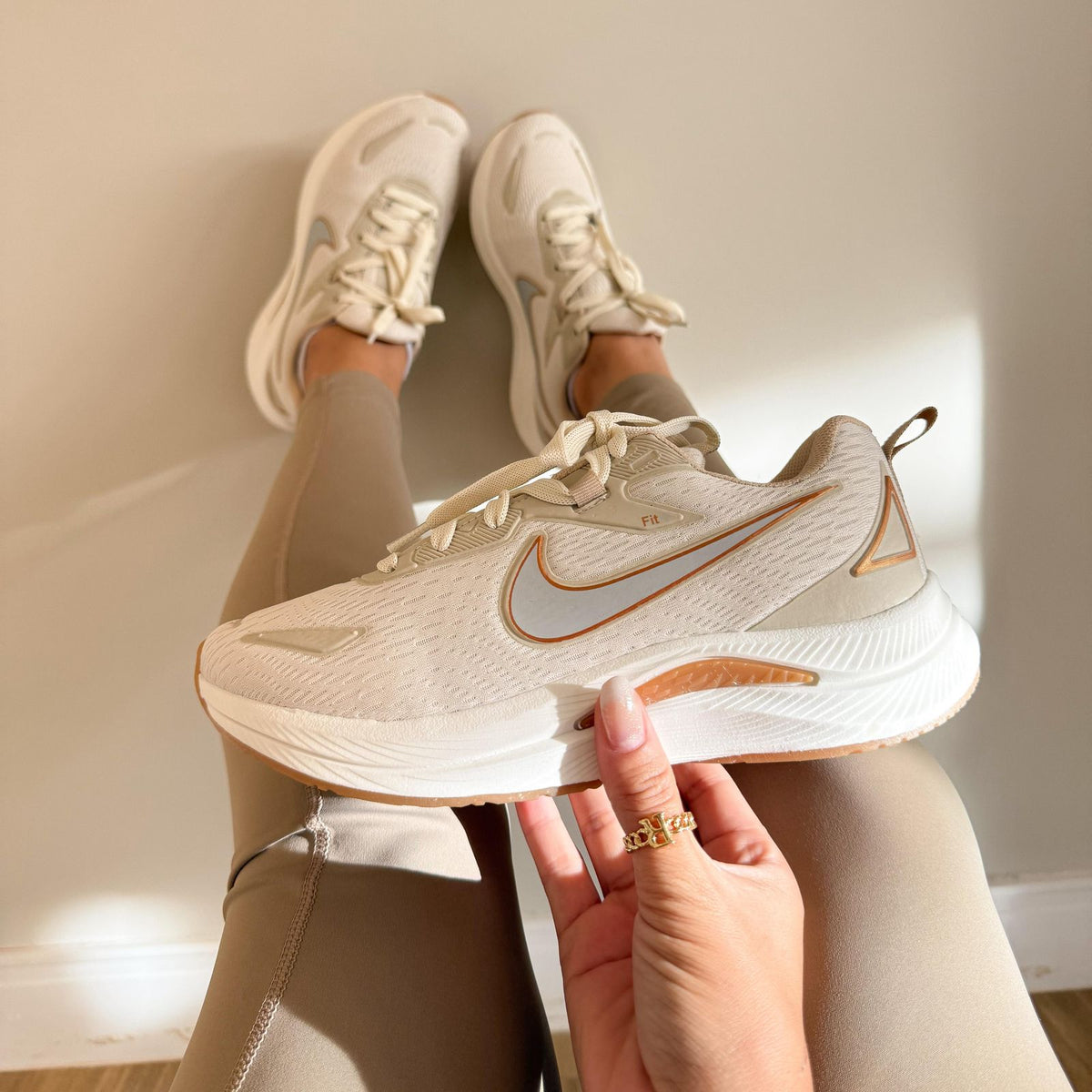 Tênis Nike Running EST. 1972