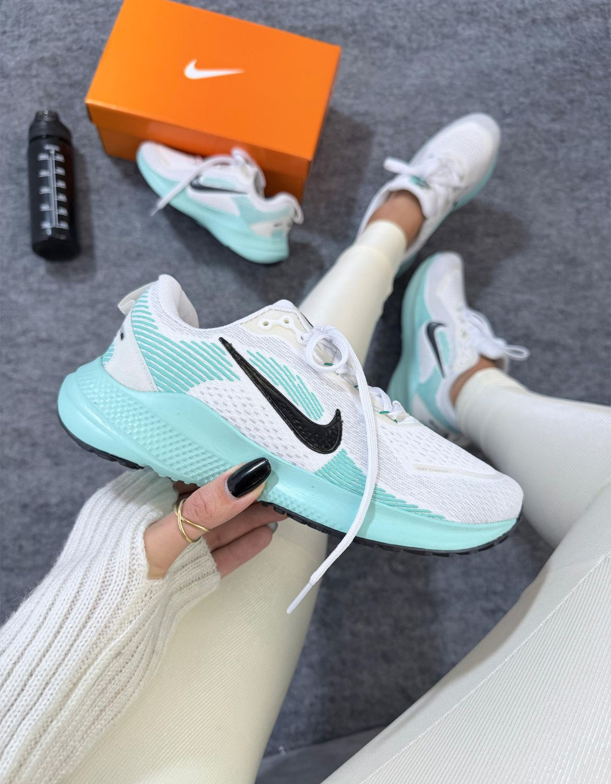 Tênis Nike Vomero 18