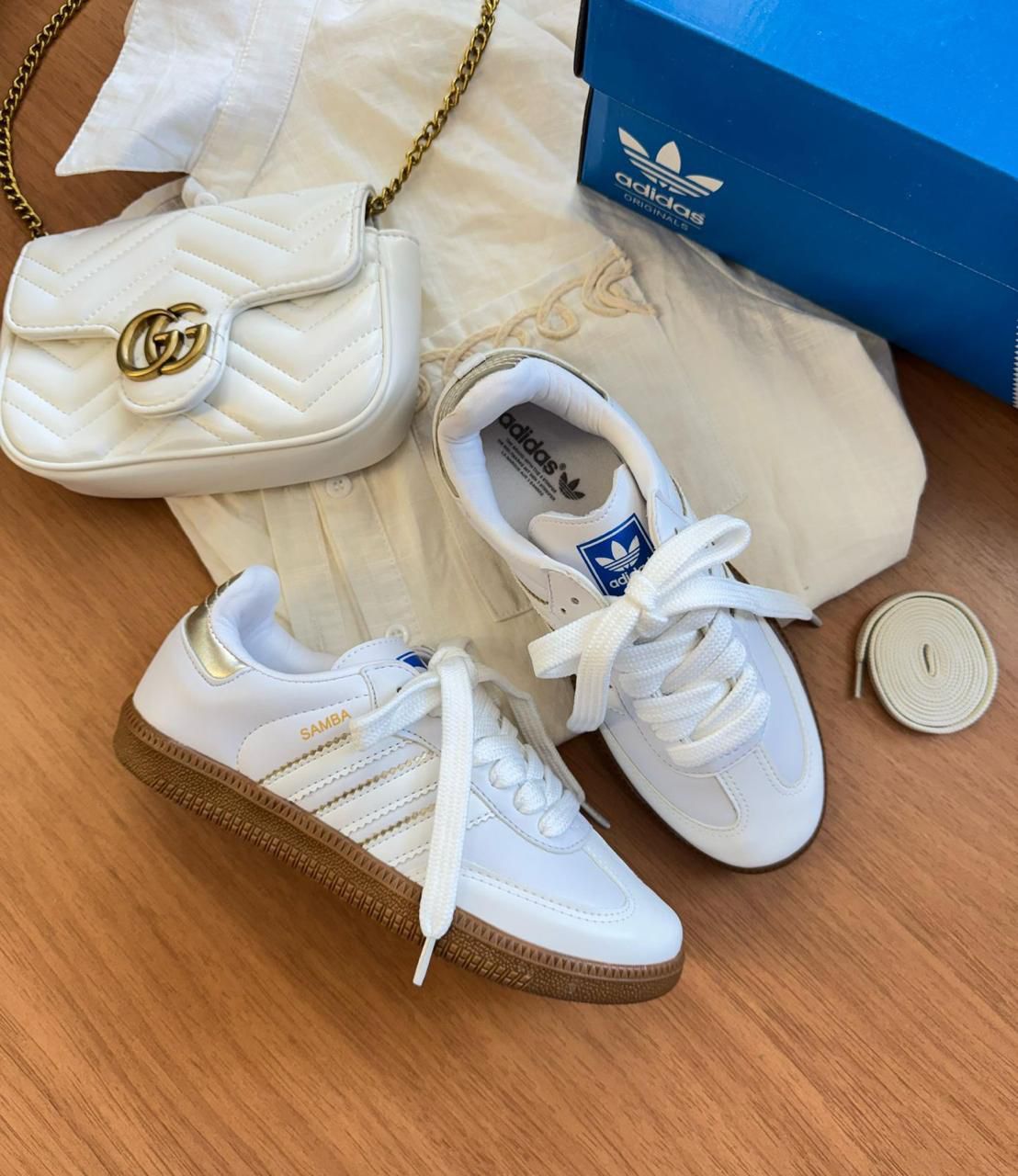 Tênis Adidas Samba OG – Branco/Ouro