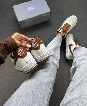 Tênis Nike Air Force Luxo