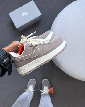 Tênis Nike Air Force 1 – Linha Luxo