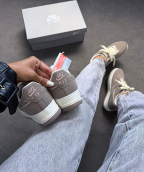 Tênis Nike Air Force 1 – Linha Luxo