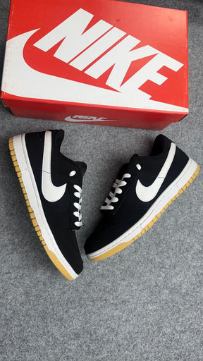 Tênis Nike Dunk Preto Nobuck